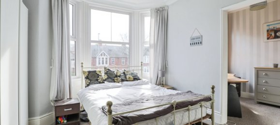 7 bedrooms House in Scarborough, United Kingdom No. 2316 15