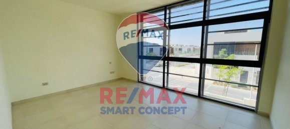 4 bedrooms Villa in Yas Island, UAE No. 36456 5