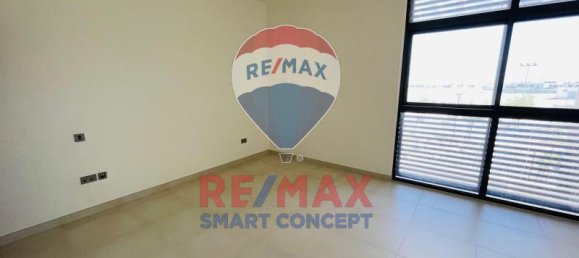 4 bedrooms Villa in Yas Island, UAE No. 36456 2