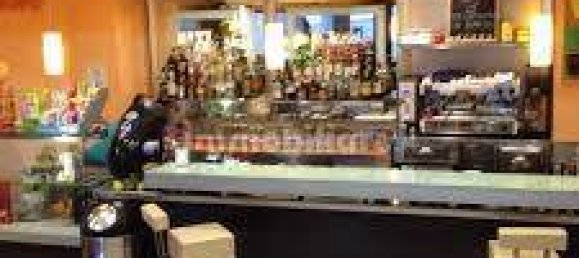 3 rooms Commercial property in Capannori, Italy No. 25662 6