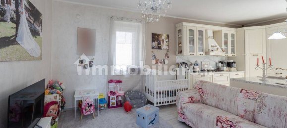 3 bedrooms Apartment in Barzanò, Italy No. 257479 5