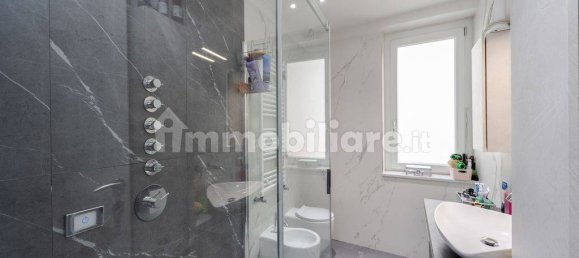3 bedrooms Apartment in Barzanò, Italy No. 257479 20