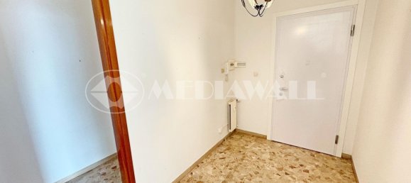 5 Schlafzimmer Wohnung in Pordenone, Italy, Nr. 364681 10