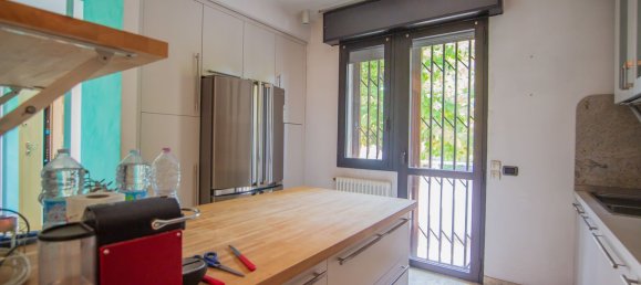 11-Zimmer Haus in Anzola dell'Emilia, Italy, Nr. 202883 4