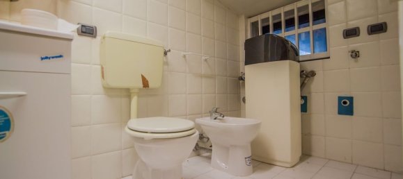 11-Zimmer Haus in Anzola dell'Emilia, Italy, Nr. 202883 45