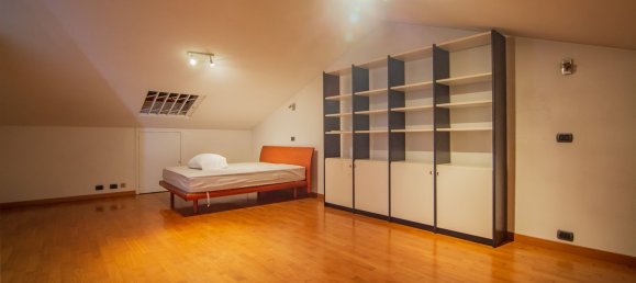 11-Zimmer Haus in Anzola dell'Emilia, Italy, Nr. 202883 36