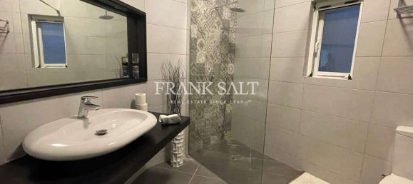 2 bedrooms Apartment in Zebbug, Malta No. 6165 19