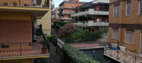 3 bedrooms Apartment in Rome, Italy No. 321614 7