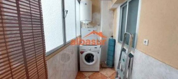 Квартира с 3 спальнями в Кордова, Испания № 186688 8