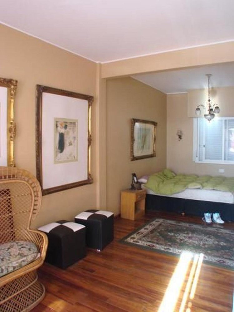 Apartamento de 3 dormitorios en Buenos Aires, Argentina No. 73642