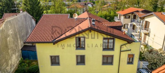 6 bedrooms Apartment in Tradate, Italy No. 225169 2