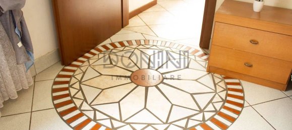 6 bedrooms Apartment in Tradate, Italy No. 225169 19