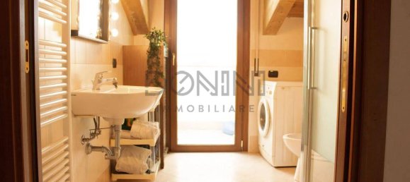 6 bedrooms Apartment in Tradate, Italy No. 225169 52