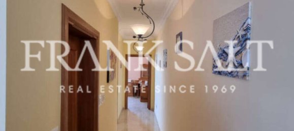 Пентхаус с 2 спальнями в Сан-Пауль-иль-Бахар, Мальта № 10834 10