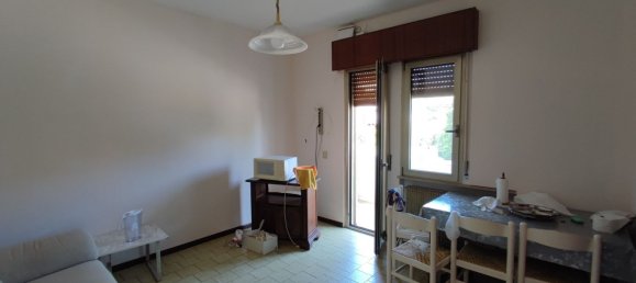 Apartamento de 4 habitaciónes en Pordenone, Italy No. 298808 4