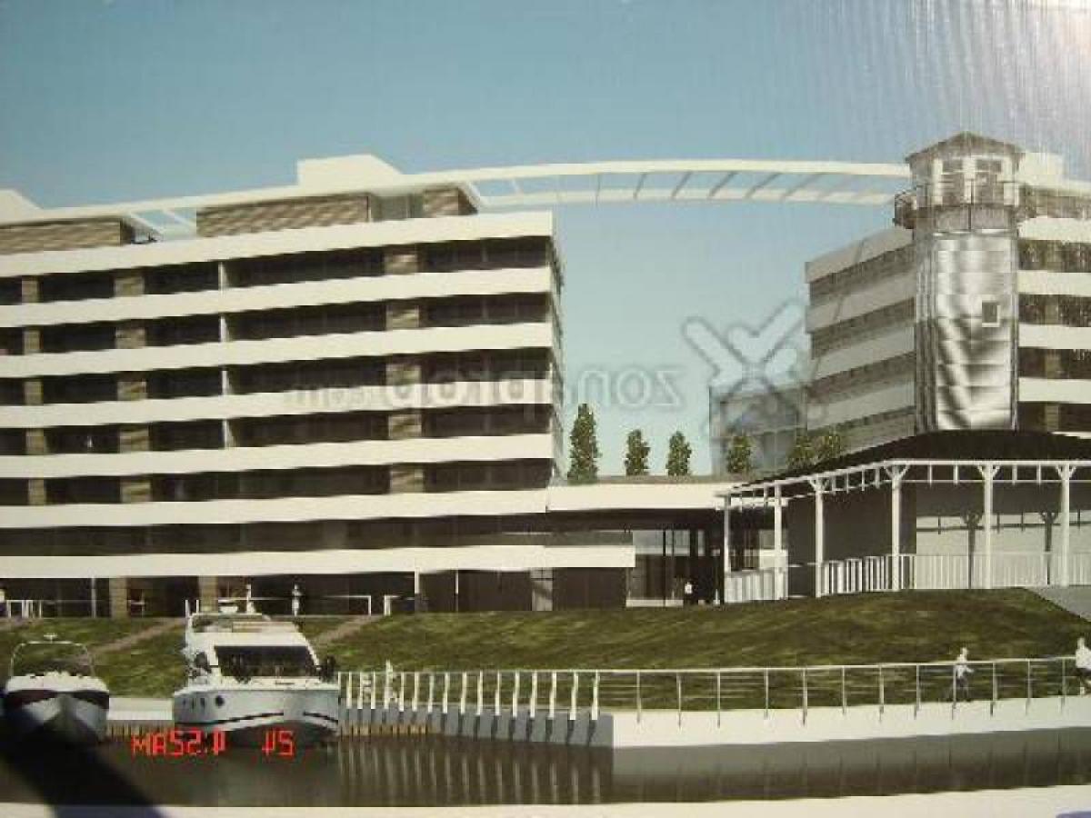 Apartamento de 2 dormitorios en Tigre, Argentina No. 9216