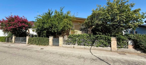 Casa de 7 divisões em Bagnacavallo, Italy N.º 261311 5