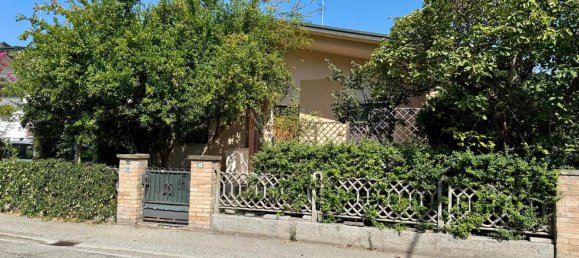 Casa de 7 divisões em Bagnacavallo, Italy N.º 261311 4