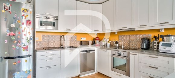 2 bedrooms Apartment in Seine-Saint-Denis, France No. 140304 3