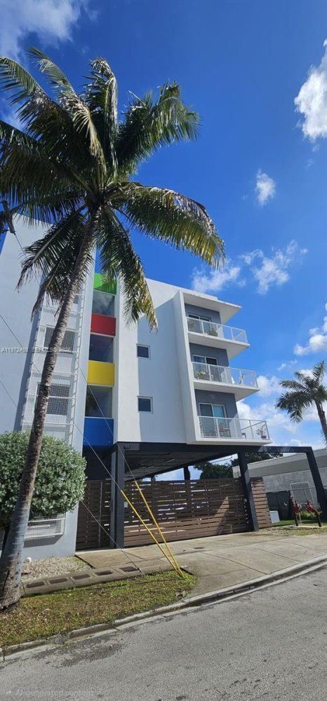 2 dormitorios apartamento en alquiler en Miami, Miami-Dade, Florida, USA № 615278