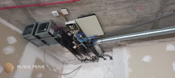 Gewerbliche Immobilie in Donostia-San Sebastian, Spain 74.4m², Nr. 5347 2