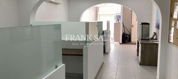 Oficina en Sliema, Malta 200 m² No. 12935 5
