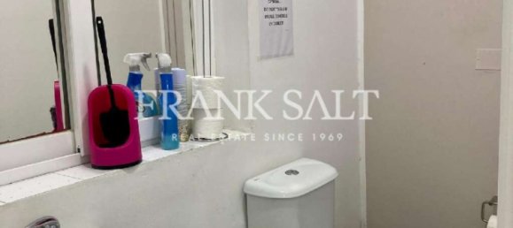 Oficina en Sliema, Malta 200 m² No. 12935 3