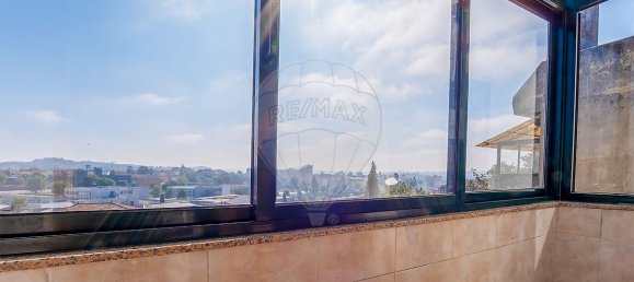 Casa de 3 dormitorios en Porto, Portugal No. 18327 8