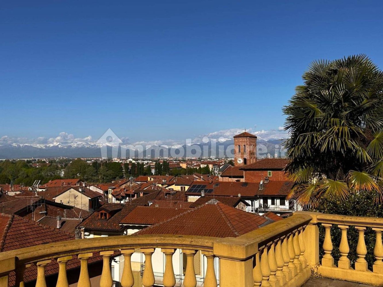 3 bedrooms Villa in San Mauro Torinese, Italy No. 377976