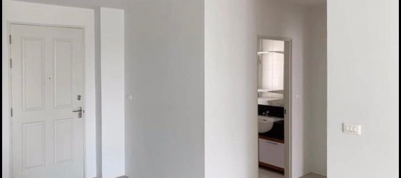 2 chambres Condo à Sukhumvit Plus


 Railay Beach, Thailand No. 32389 7