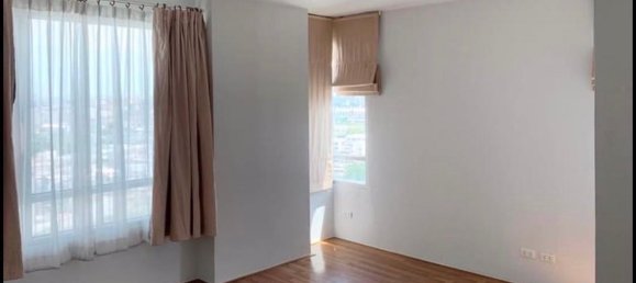 2 chambres Condo à Sukhumvit Plus


 Railay Beach, Thailand No. 32389 4