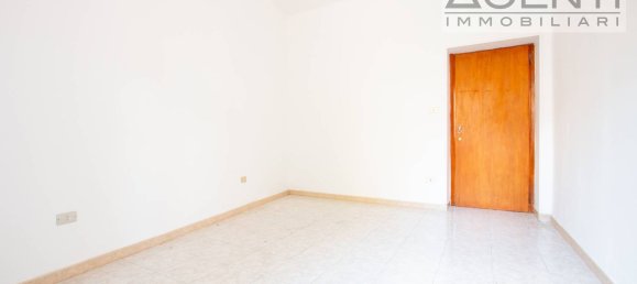 4 bedrooms Apartment in Verona, Italy No. 325190 10