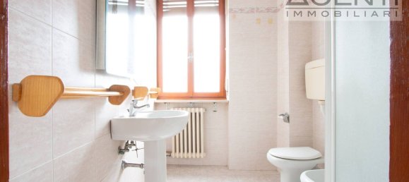 4 bedrooms Apartment in Verona, Italy No. 325190 7