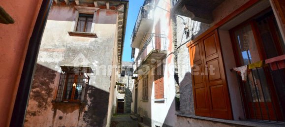 Дом с 3 спальнями в Друоньо, Италия № 277086 35