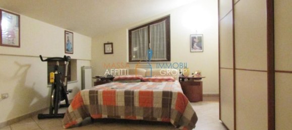 6 rooms House in Carrara, Italy No. 45795 21