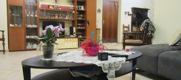 6 rooms House in Carrara, Italy No. 45795 5