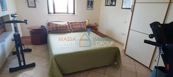 6 rooms House in Carrara, Italy No. 45795 16