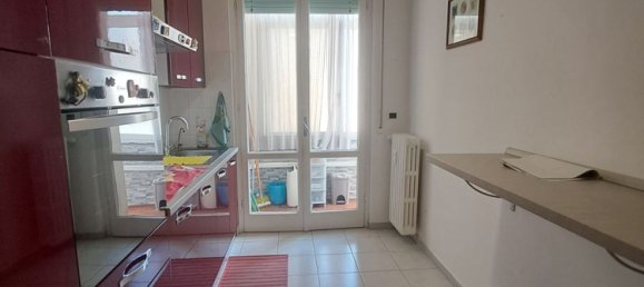 3 bedrooms Apartment in Livorno, Italy No. 338940 8