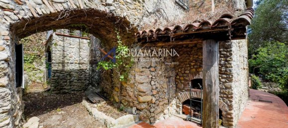 Вилла с 5 комнатами в Кампороссо, Италия № 306342 4