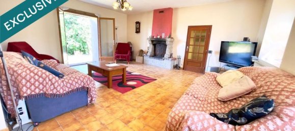 5 bedrooms House in Mayenne, France No. 305343 7