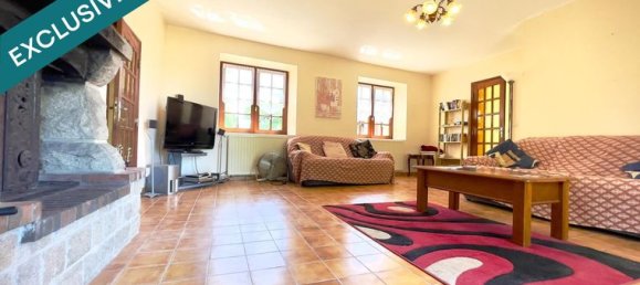 5 bedrooms House in Mayenne, France No. 305343 8