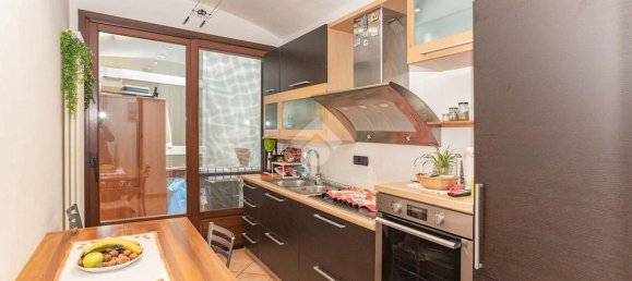 Квартира с 3 комнатами в Кьери, Италия № 1831 28