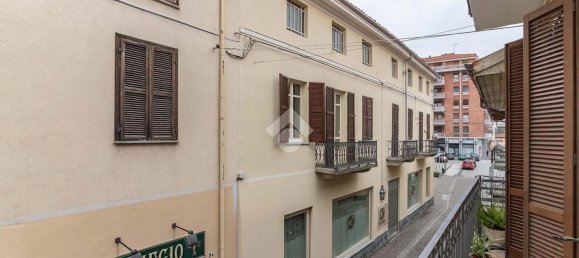 Квартира с 3 комнатами в Кьери, Италия № 1831 9