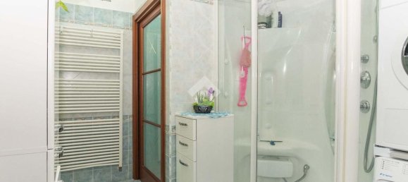 Квартира с 3 комнатами в Кьери, Италия № 1831 10