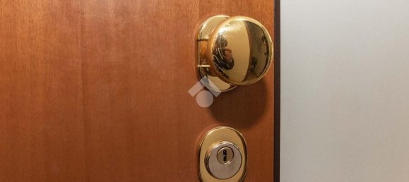 Квартира с 3 комнатами в Кьери, Италия № 1831 4