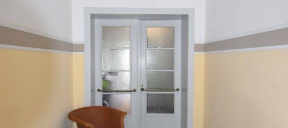 12-salle Bâtiment à Monchengladbach, Germany No. 354797 6