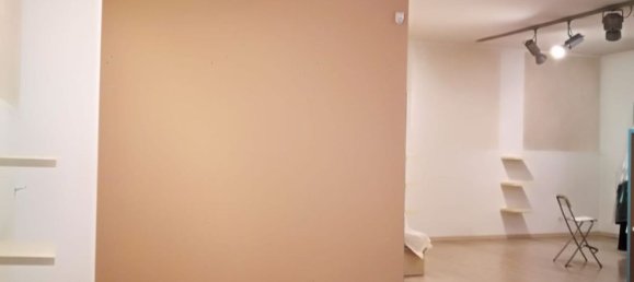  عقار تجاري في San Giovanni Bianco, Italy 165متر مربع رقم 149589 9