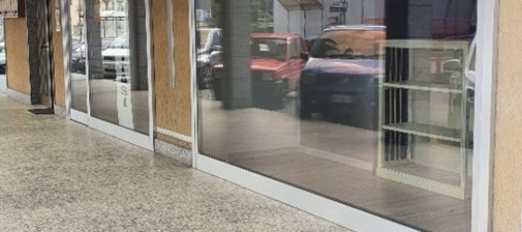  عقار تجاري في San Giovanni Bianco, Italy 165متر مربع رقم 149589 2