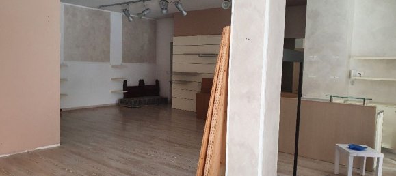  عقار تجاري في San Giovanni Bianco, Italy 165متر مربع رقم 149589 6