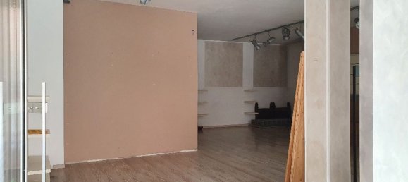  عقار تجاري في San Giovanni Bianco, Italy 165متر مربع رقم 149589 4